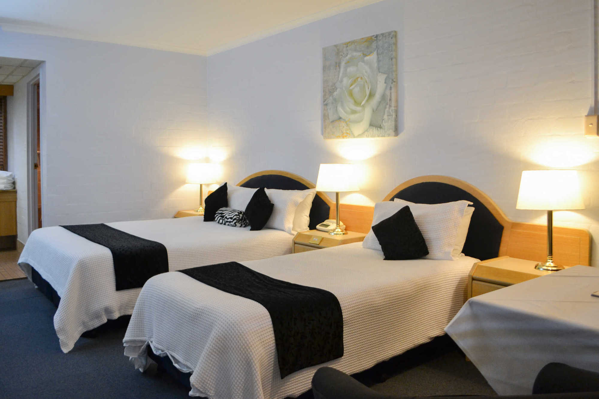 Capital Airport Motel Queanbeyan Quarto foto
